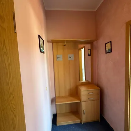 Pizzeria & Etna Pensionat Waren (Mueritz)